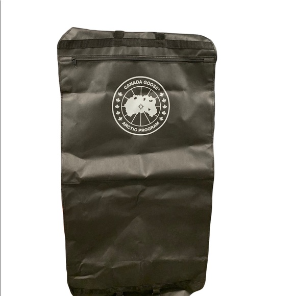 🎉HP🎉 NEW! Canada Goose Garment Bag - Picture 3 of 3